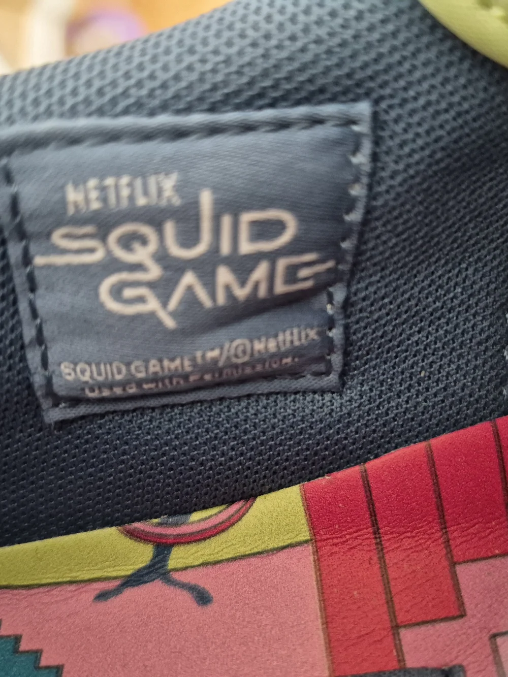 BNWT PUMA x Netflix Squid Game Suede Sneakers Multicolor Men 8.5 Women 10 Pop - Picture 12 of 16